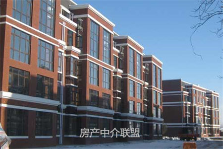 西郊花园3室2厅1卫113㎡带车库91万我是中介